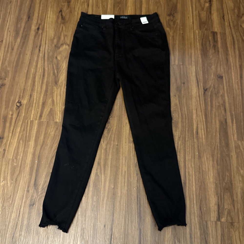 Judy Blue Mid-Rise Distressed Frayed Ankle Slim Fit Jeans Black Size 15/32